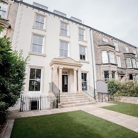 York Place One Harrogate Esterno foto