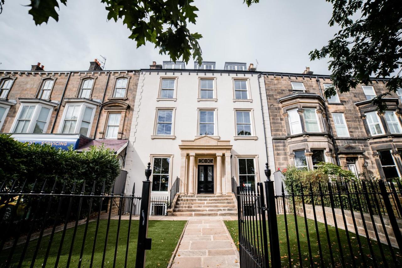 York Place One Harrogate Esterno foto