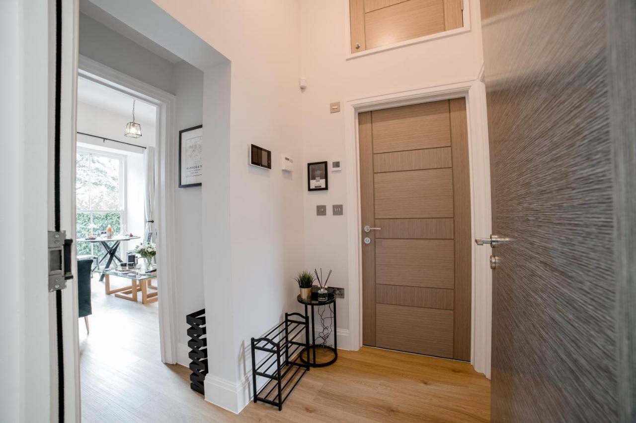 York Place One Harrogate Esterno foto